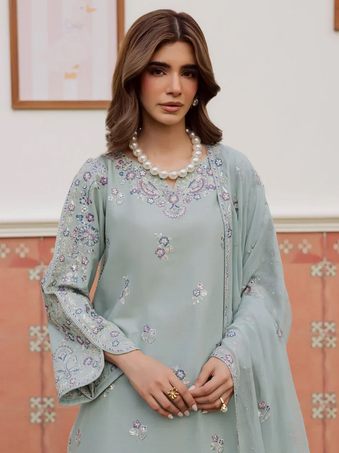 Basil – Embroidered Lawn 3 Piece Suit