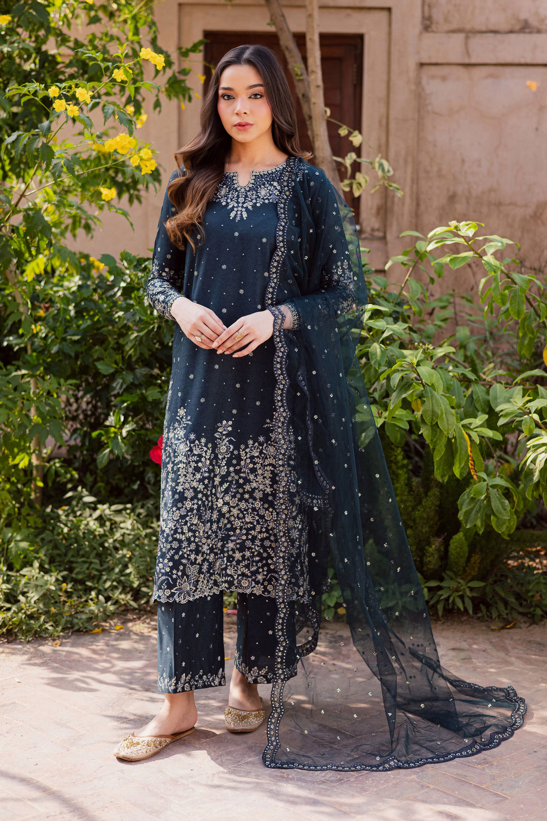 Berry Blue – Summer Embroidered 3 Piece Suit