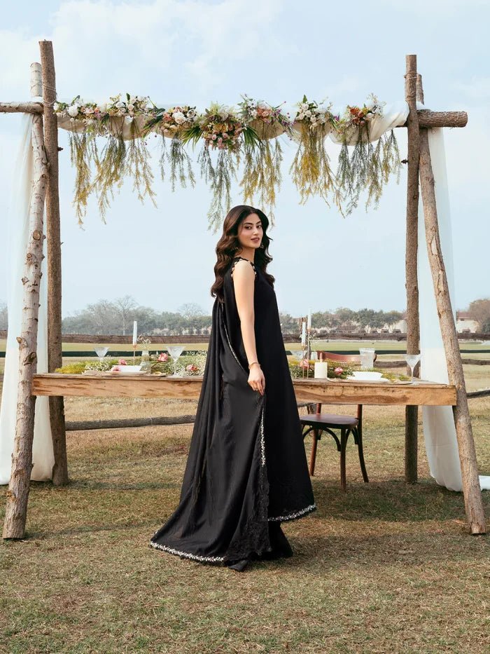 Chikankari – Embroidered Lawn Suit