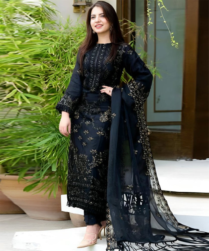 Organza – Embroidered Lawn Suit